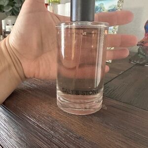 Salt and stone fragrance sandal and vetiver mist